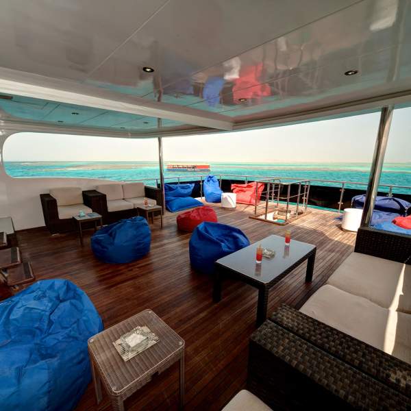Diese Terrasse ist perfekt für einen Aperitif am Ende des Tages!