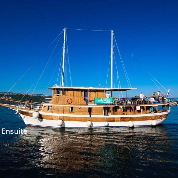 Das Sonnendeck ist ideal zum Entspannen
