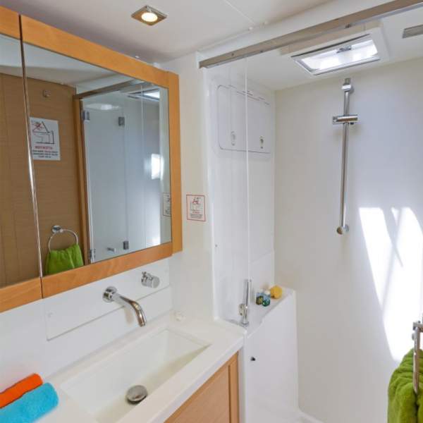Privates Badezimmer mit Toilette