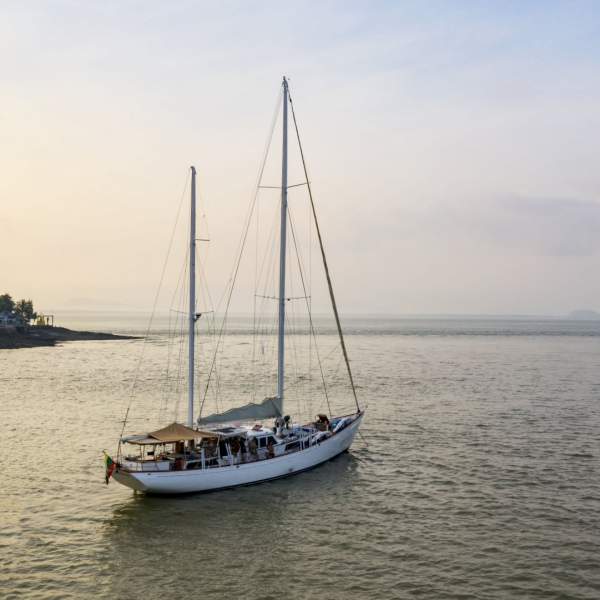 Ein perfekt an das Ziel angepasstes Segelboot