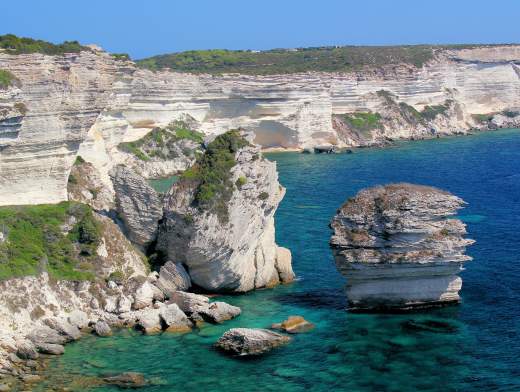 Korsika und Sardinien auf dem Katamaran