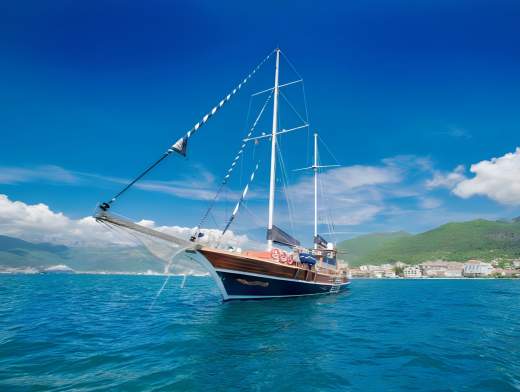 Kreuzfahrt mit Crew in der Türkei