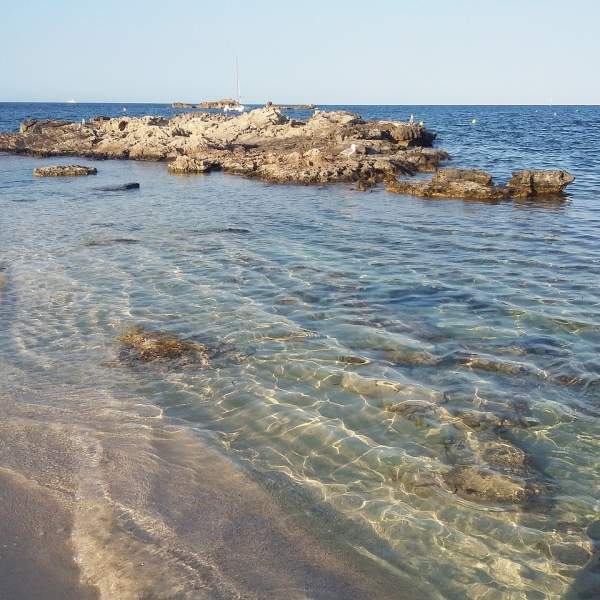 Entspannen Sie sich an den wunderschönen Stränden Formenteras