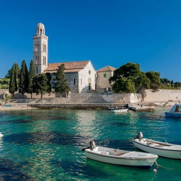 Hvar