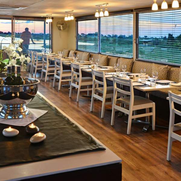 Das Restaurant ist schick eingerichtet