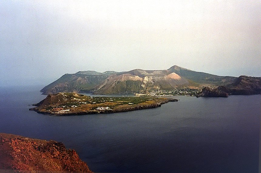 Tag 3: Lipari – Vulcano (6 Seemeilen)